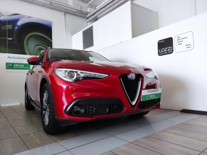 ALFA ROMEO Stelvio Stelvio 2.2 Turbodiesel 180 CV AT8 RWD Executive - Cozzi